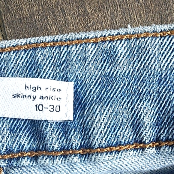 ELIZABETH AND JAMES HIGH RISE SKINNY ANKLE LIGHT WASH JEANS WOMANS 10/30 - Picture 5 of 7